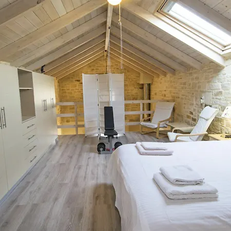 Casa Di Santolo *